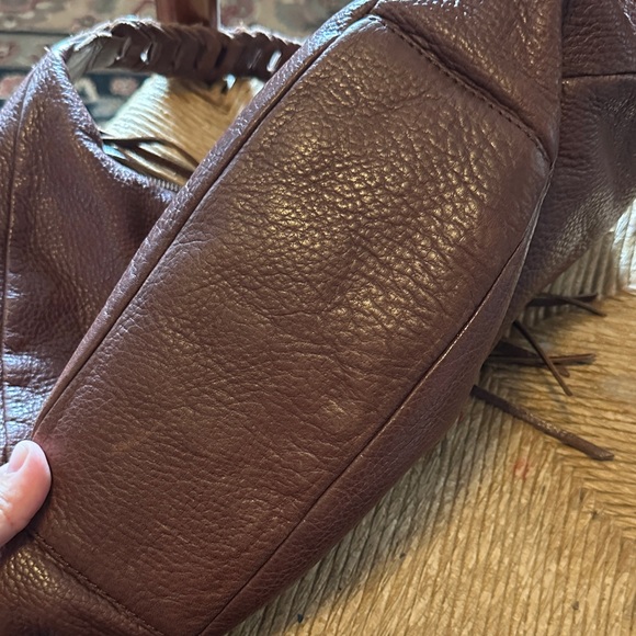Banana Republic vintage brown leather hobo bag with tassel zipper - Picture 14 of 14